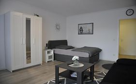 Comfort Apartment - Ruhe Oase - Balkon - Parkplatz - Self Check-in 24h